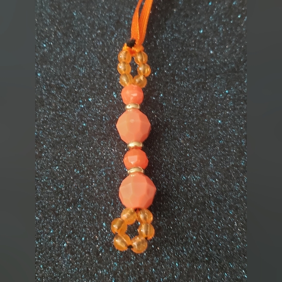 Beaded Phone Charm OR - Picture 4 of 4